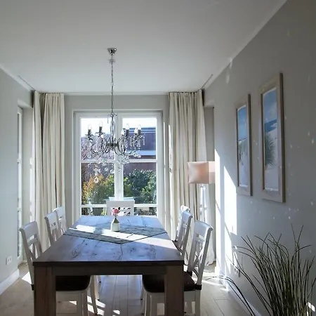 Haus-parkstrasse Casa de Férias Wyk auf Föhr
